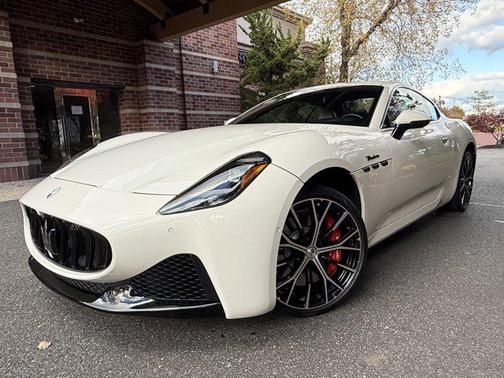 2024 Maserati GranTurismo Modena