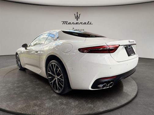 2024 Maserati GranTurismo Modena