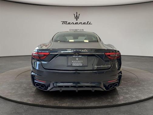 2024 Maserati GranTurismo Trofeo