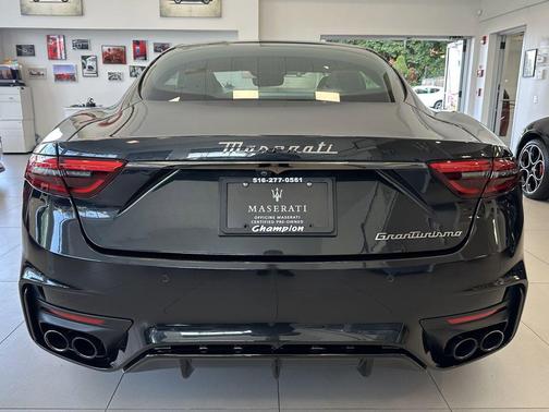 2024 Maserati GranTurismo Trofeo