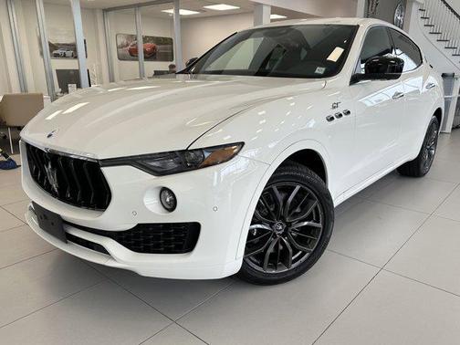2024 Maserati Levante GT Ultima