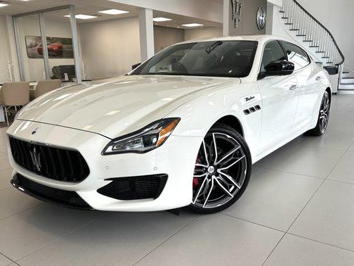 2024 Maserati Quattroporte Modena Ultima Q4