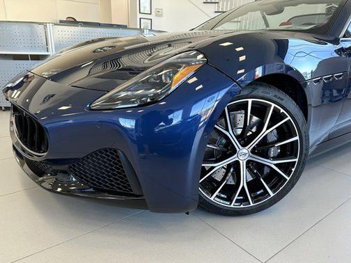 2026 Maserati GranCabrio 