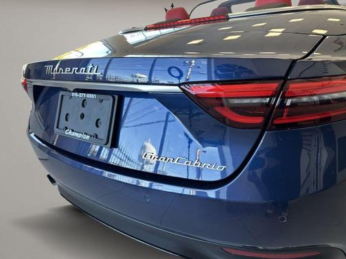 2026 Maserati GranCabrio Base