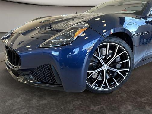 2026 Maserati GranCabrio Base