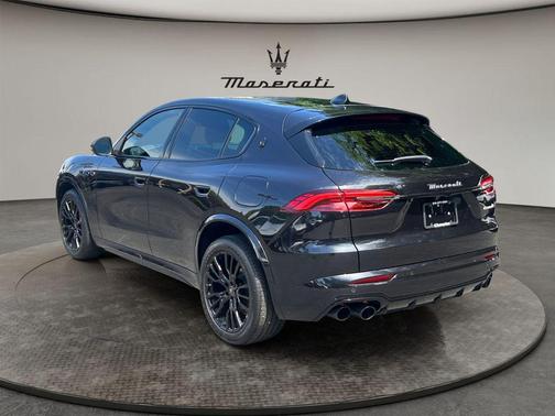 Black 2025 Maserati Grecale Modena