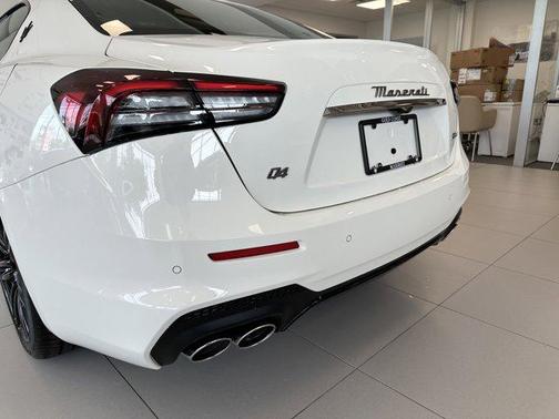 2024 Maserati Ghibli Modena Ultima Q4