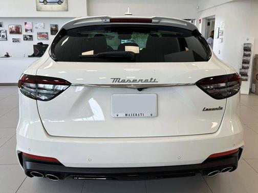 2024 Maserati Levante Modena Ultima