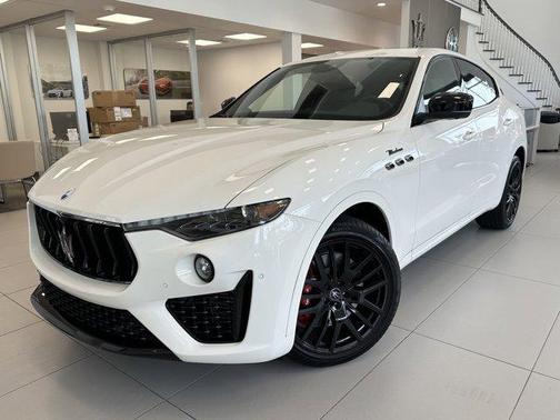 2024 Maserati Levante Modena Ultima