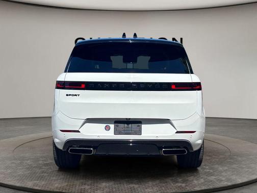 White 2024 Land Rover Range Rover Sport SE