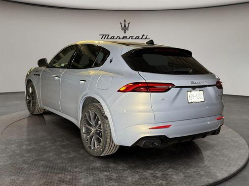 2026 Maserati Grecale Modena