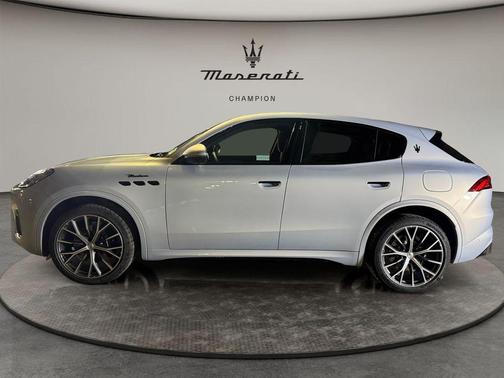 2026 Maserati Grecale Modena