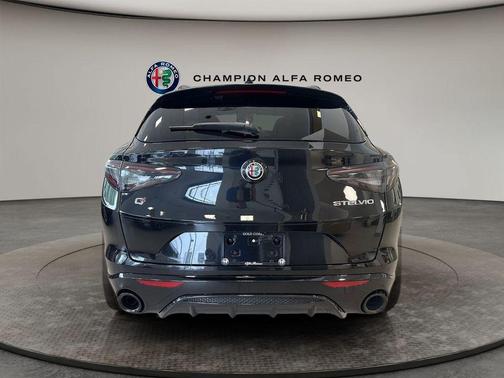 2024 Alfa Romeo Stelvio Veloce AWD