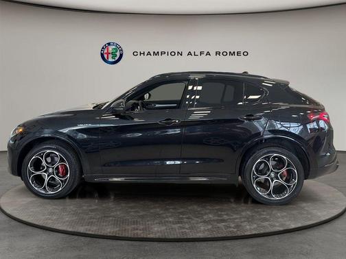 2024 Alfa Romeo Stelvio Veloce AWD