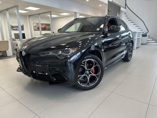 2024 Alfa Romeo Stelvio Veloce AWD