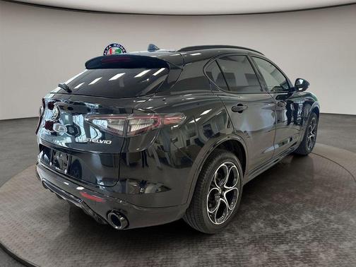 2024 Alfa Romeo Stelvio Veloce AWD