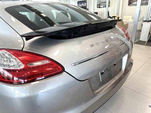 2010 Porsche Panamera Turbo