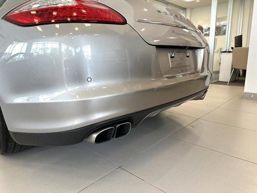 2010 Porsche Panamera Turbo
