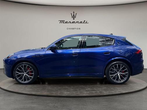 Blue 2026 Maserati Grecale Modena