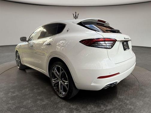 2023 Maserati Levante GT