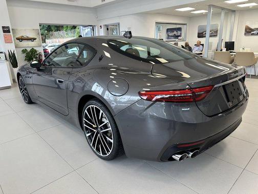2024 Maserati GranTurismo Modena
