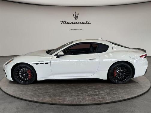 2024 Maserati GranTurismo Trofeo