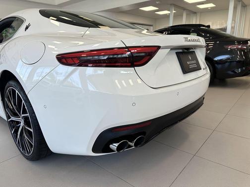 2024 Maserati GranTurismo Modena