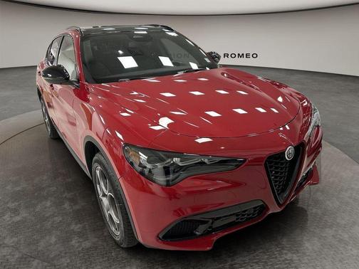 2024 Alfa Romeo Stelvio Ti