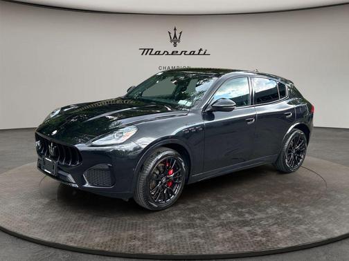 Black 2025 Maserati Grecale Modena