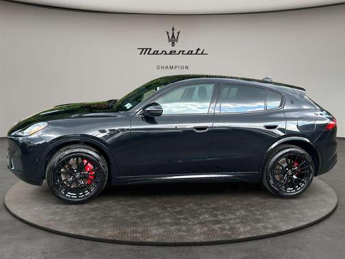 Black 2025 Maserati Grecale Modena