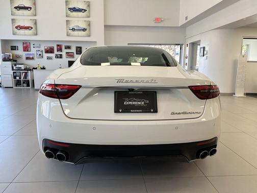 2024 Maserati GranTurismo Modena