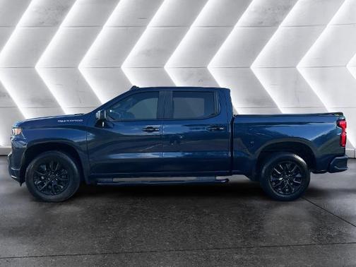 2019 Chevrolet Silverado 1500 CUSTOM