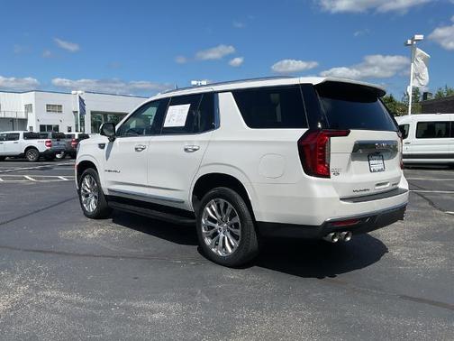 White Frost Tri-Coat 2024 GMC Yukon DENALI