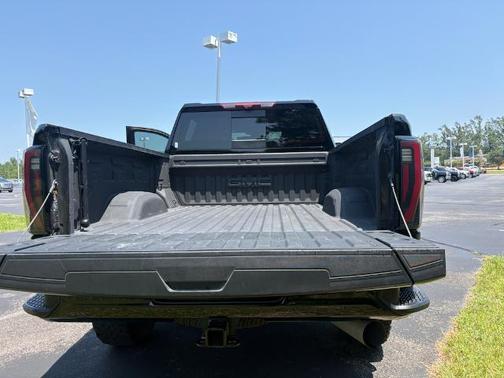 Onyx Black 2025 GMC Sierra 1500 AT4