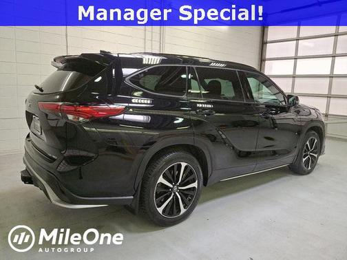 2021 Toyota Highlander XSE