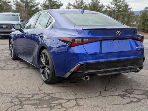 2025 Lexus IS 350 F SPORT Design
