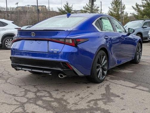 2025 Lexus IS 350 F SPORT Design