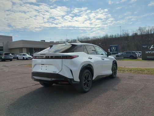 Oxygen White 2026 Lexus RZ 450e Premium