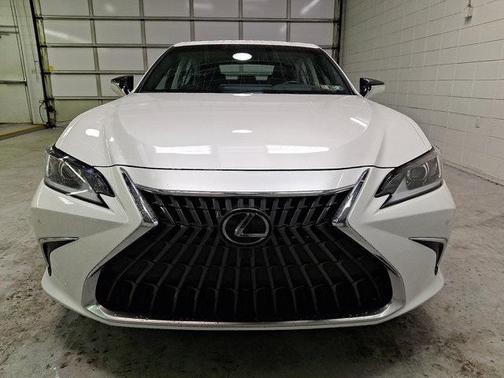 2024 Lexus ES 350 Luxury