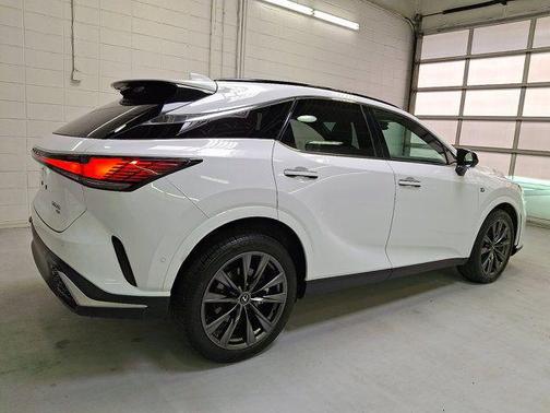 Ultra White 2024 Lexus RX 350 F SPORT Handling