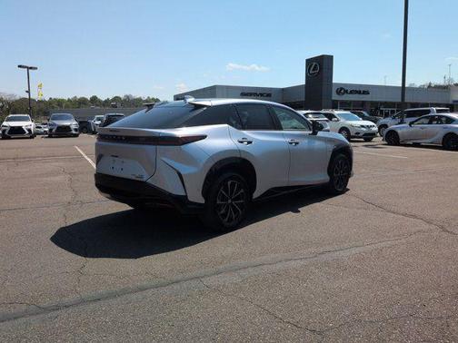 Iridium 2026 Lexus RZ 450e Premium