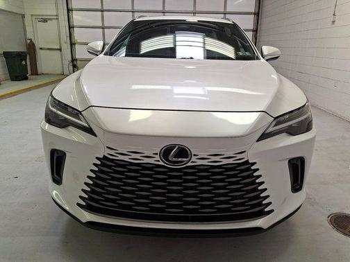 White Pearl 2025 Lexus RX 350 Premium