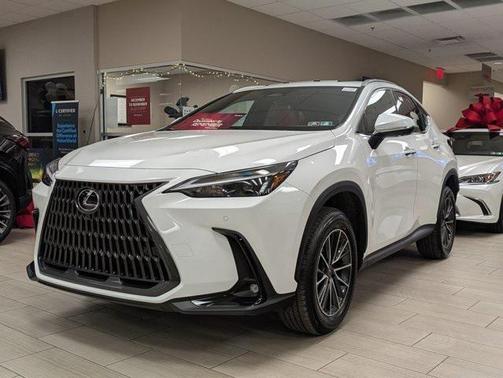 2026 Lexus NX 450h+ Luxury