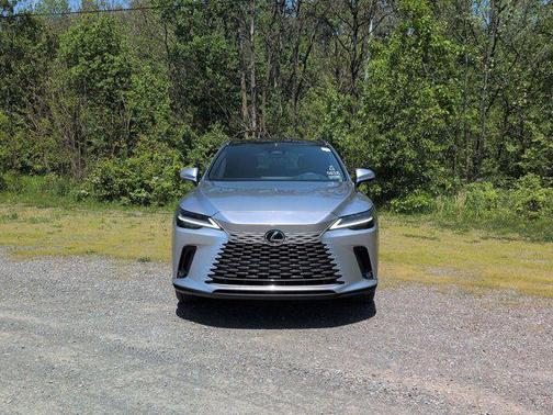 Iridium 2026 Lexus RX 450h+ Base