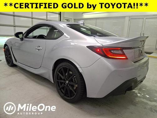 2024 Toyota GR86 Premium