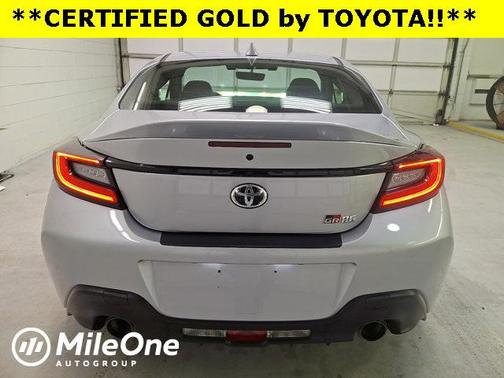 2024 Toyota GR86 Premium