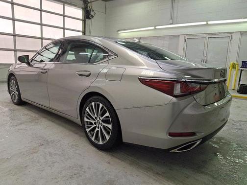 2020 Lexus ES 350 Base