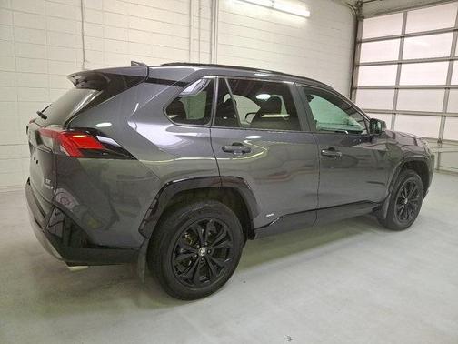 2024 Toyota RAV4 Hybrid SE