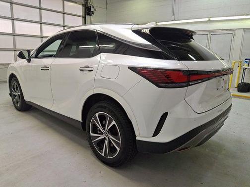 White Pearl 2024 Lexus RX 350 Premium