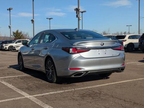 2025 Lexus ES 350 Base